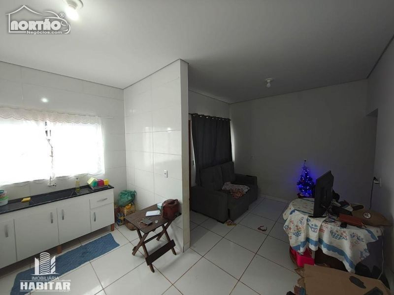 Casa à venda com 3 quartos - Foto 4