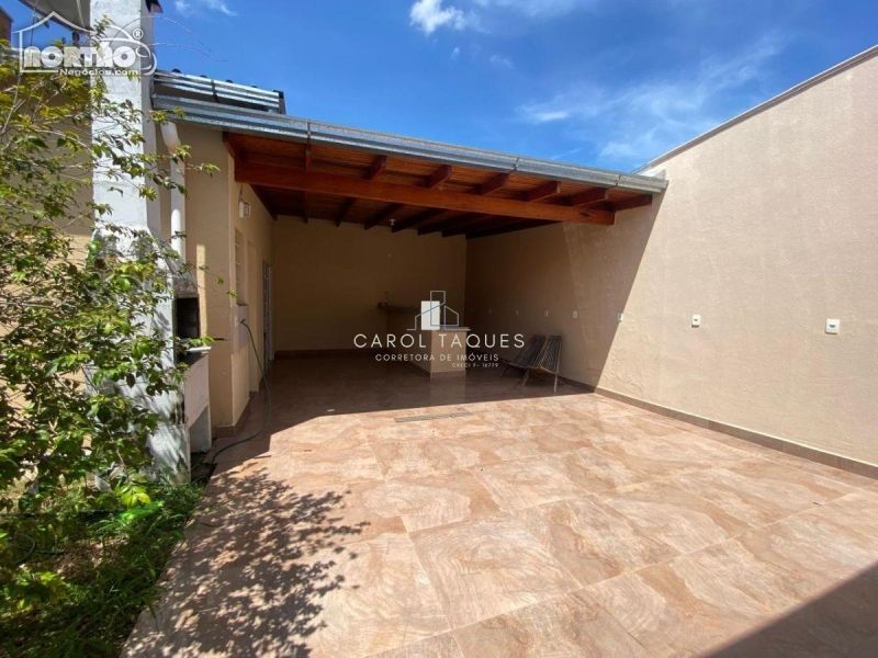 Casa à venda com 3 quartos, 76m² - Foto 5