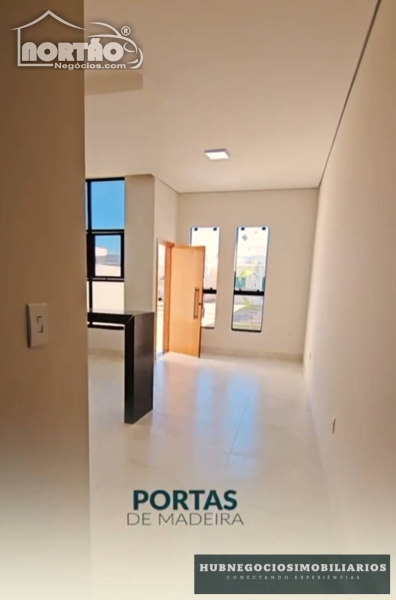 Casa à venda com 3 quartos, 145m² - Foto 2