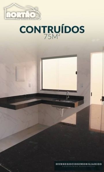 Casa à venda com 4 quartos, 224m² - Foto 3