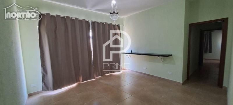 Casa à venda com 3 quartos, 70m² - Foto 6