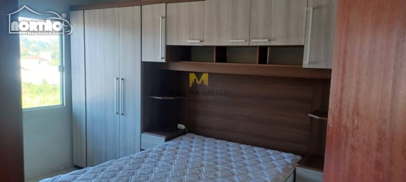 Casa à venda com 3 quartos, 63m² - Foto 3