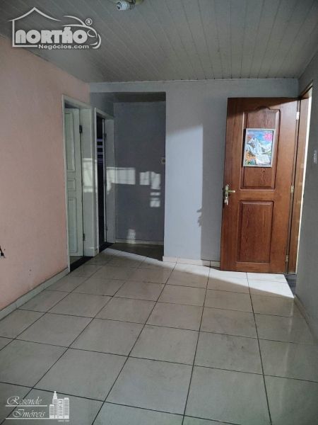 Casa à venda com 3 quartos, 47m² - Foto 8