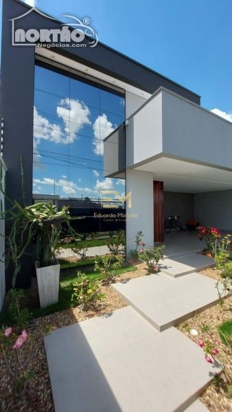 Casa à venda com 1 quarto, 179m² - Foto 2