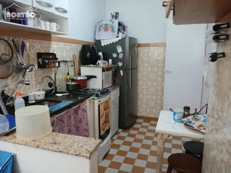 Casa à venda com 3 quartos, 61m² - Foto 6