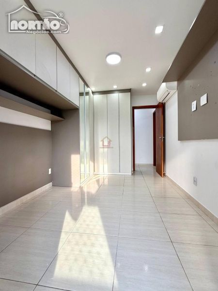 Casa à venda com 4 quartos, 104m² - Foto 6