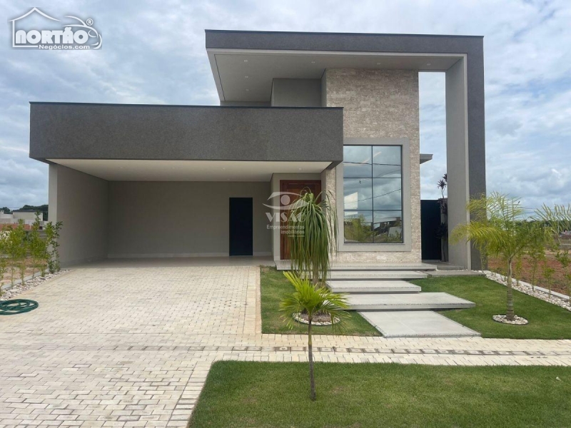 CASA A VENDA NO AQUARELA DOS POEMAS EM SINOP/MT