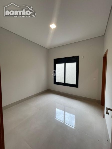 Casa à venda com 1 quarto, 208m² - Foto 5