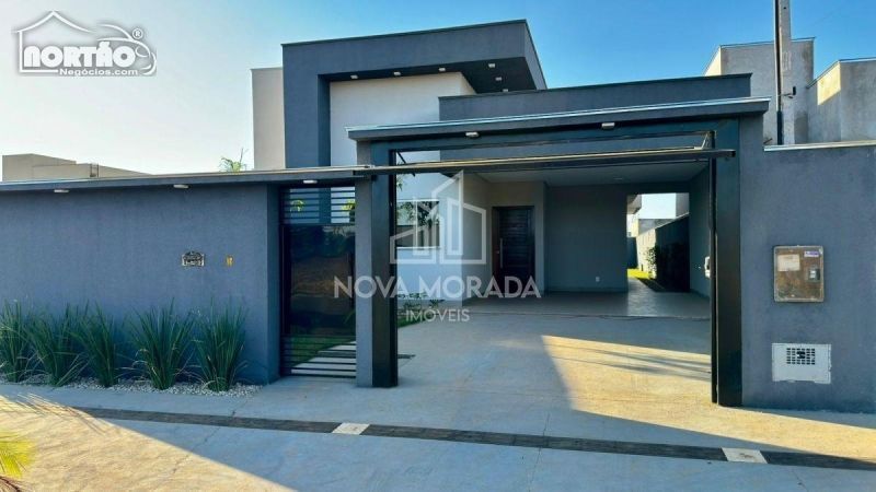 Casa à venda com 4 quartos, 142m² - Foto 3