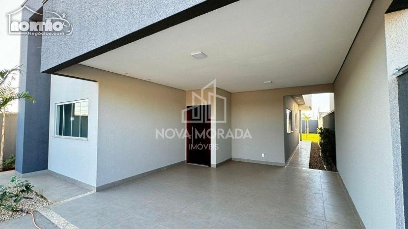 Casa à venda com 4 quartos, 142m² - Foto 4