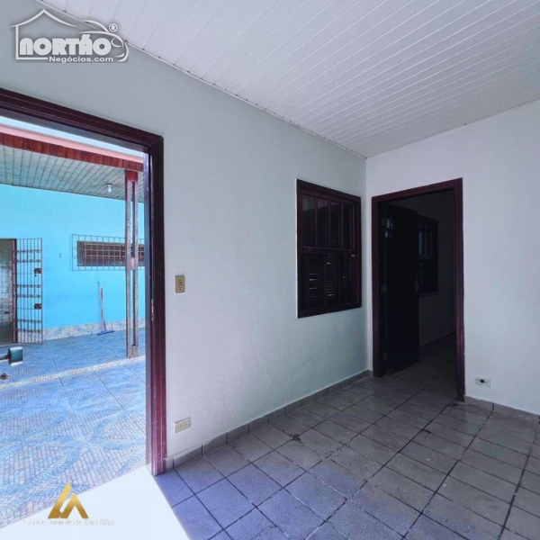 Casa à venda com 4 quartos, 400m² - Foto 9