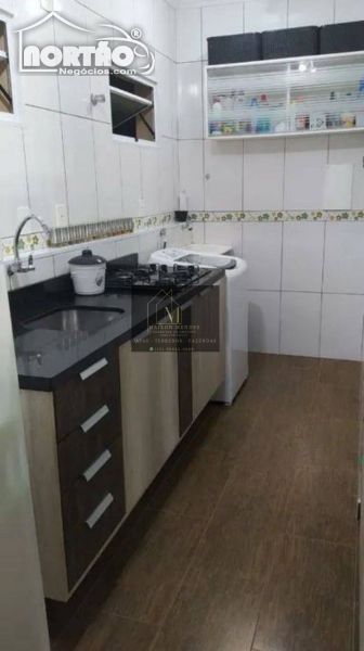 Casa à venda com 2 quartos, 56m² - Foto 6