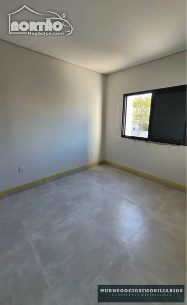 Casa à venda com 4 quartos, 130m² - Foto 7