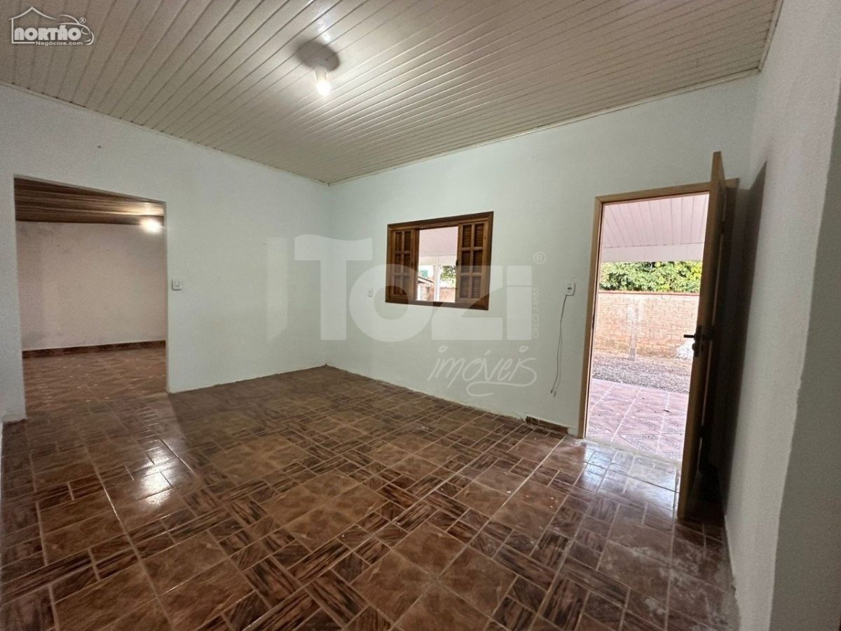 Casa à venda com 4 quartos, 139m² - Foto 6