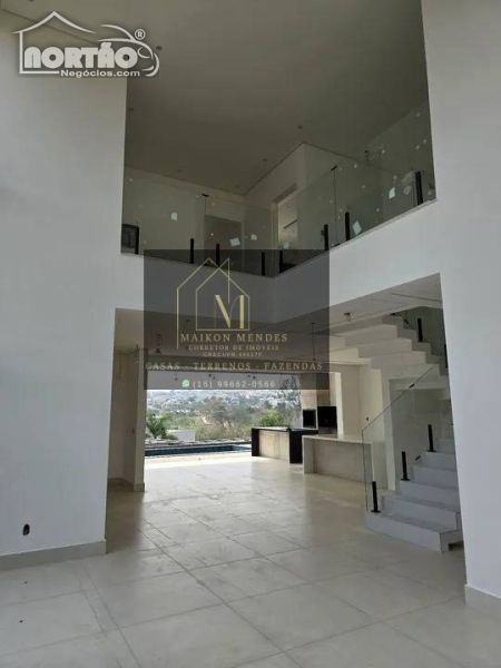 Casa à venda com 4 quartos, 360m² - Foto 4