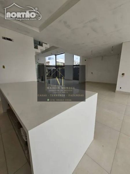 Casa à venda com 4 quartos, 360m² - Foto 7