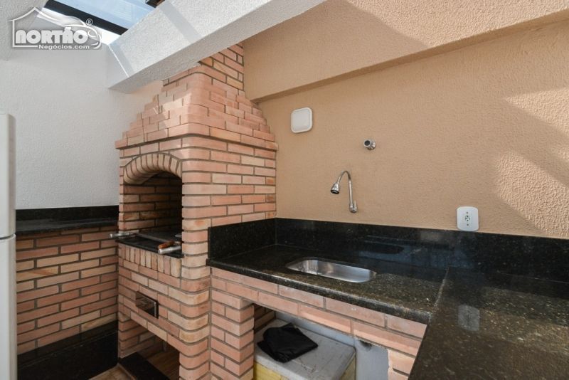 Casa à venda com 1 quarto, 26m² - Foto 3