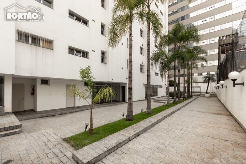 Casa à venda com 3 quartos, 163m² - Foto 4