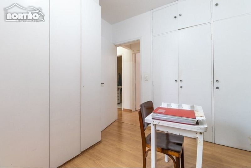 Casa à venda com 3 quartos, 99m² - Foto 7