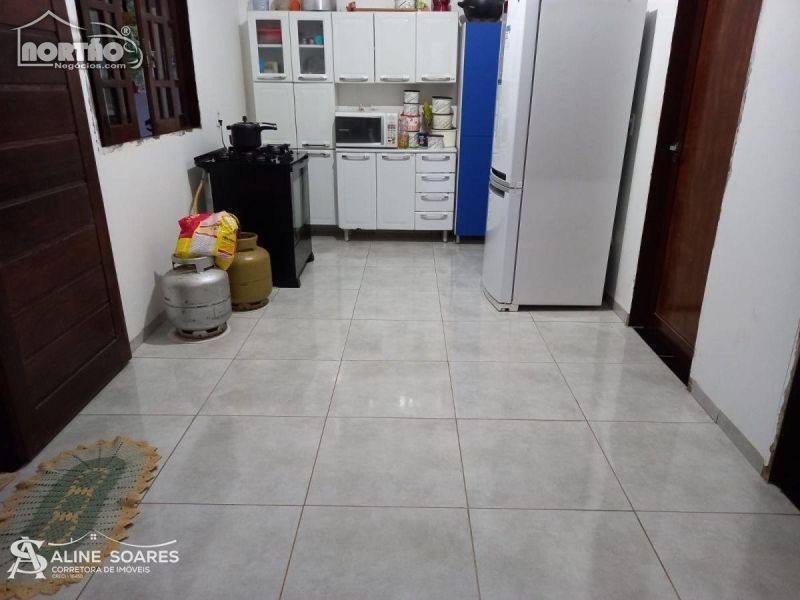 Casa à venda com 4 quartos, 2400m² - Foto 8