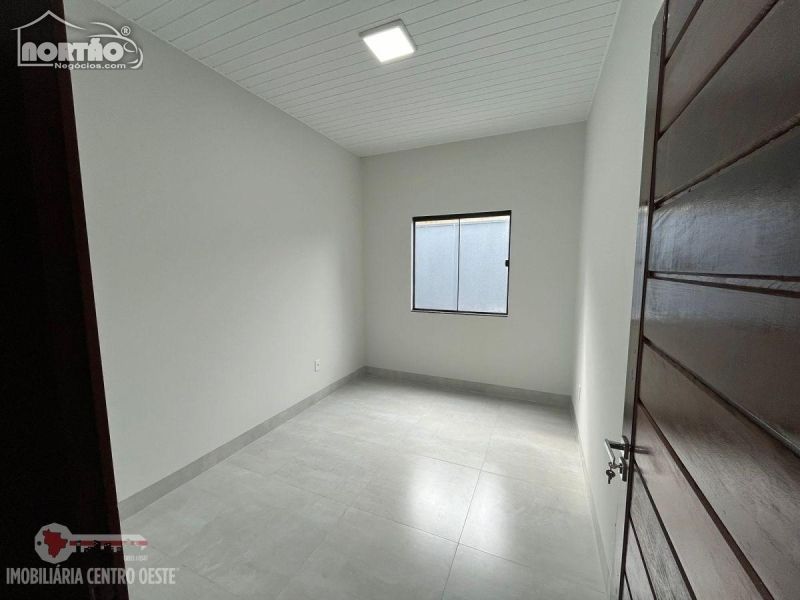 Casa à venda com 3 quartos - Foto 6