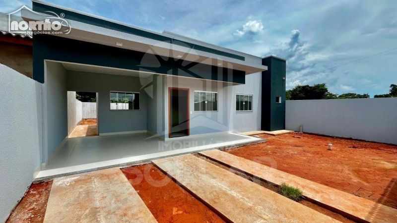 Casa à venda com 3 quartos, 108m² - Foto 4