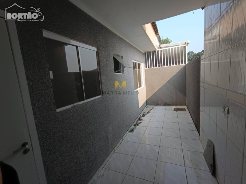 Casa à venda com 3 quartos - Foto 4