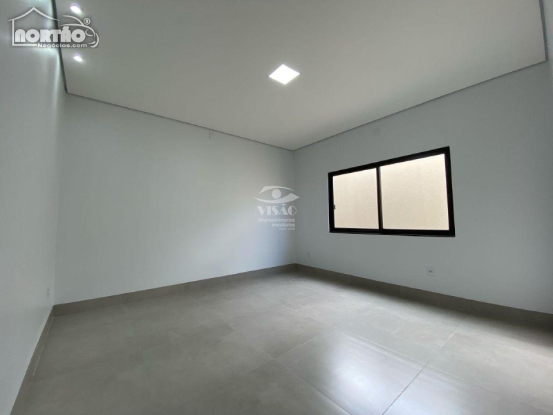 Casa à venda com 2 quartos, 159m² - Foto 9