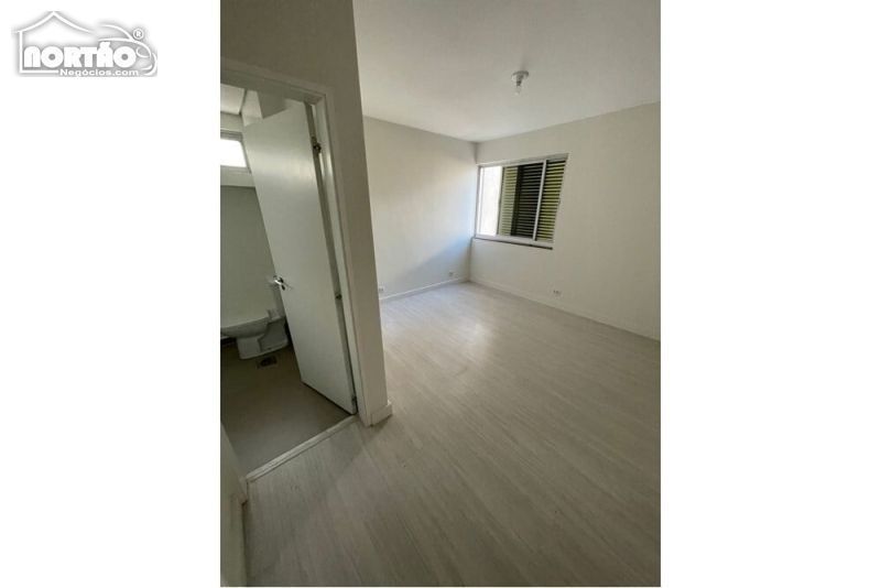 Casa à venda com 3 quartos, 137m² - Foto 10