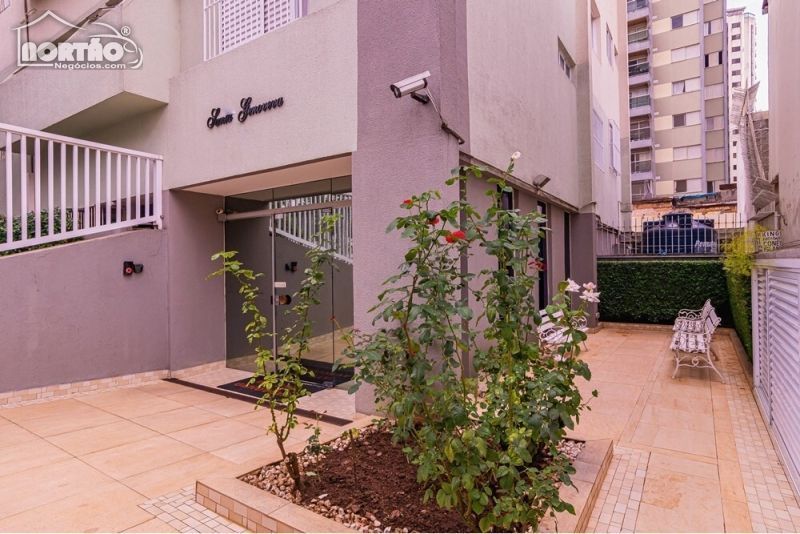 Casa à venda com 3 quartos, 79m² - Foto 4