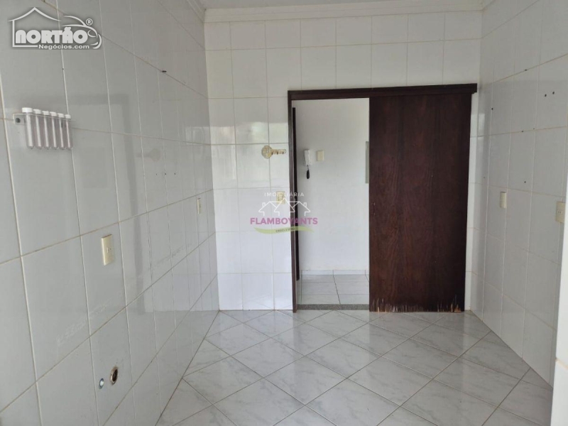 Casa à venda com 4 quartos - Foto 8