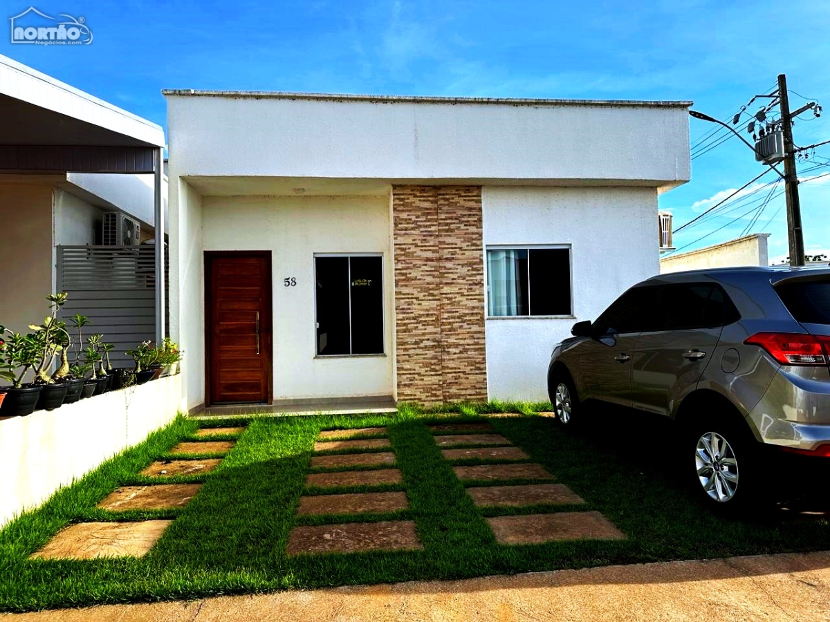 Casa à venda com -2 quartos, 74m² - Foto 1