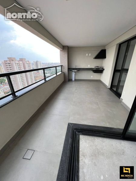 Casa à venda com 3 quartos, 161m² - Foto 5