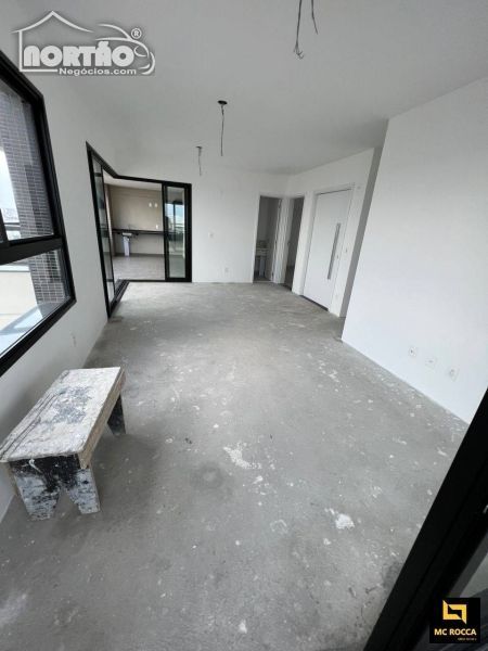 Casa à venda com 3 quartos, 161m² - Foto 7