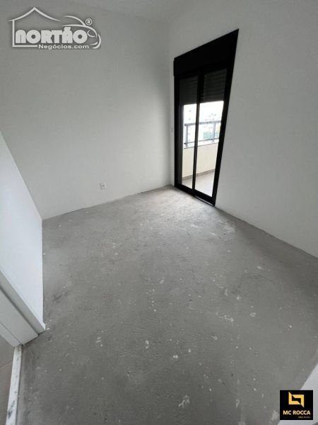 Casa à venda com 3 quartos, 161m² - Foto 10