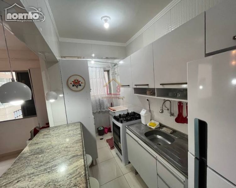 Casa à venda com 1 quarto, 38m² - Foto 6