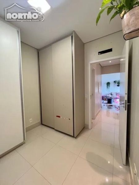 Casa à venda com 3 quartos, 81m² - Foto 3