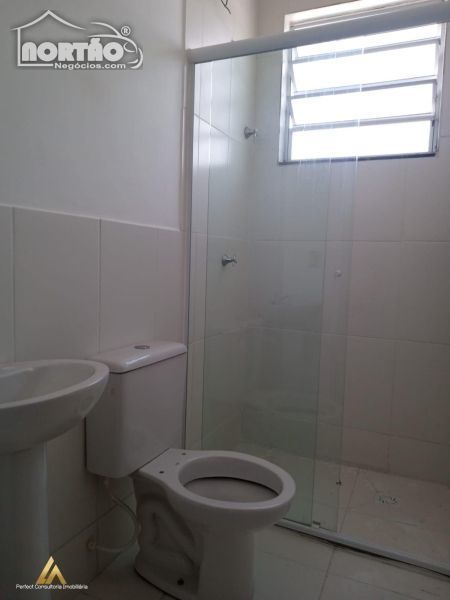 Casa à venda com 3 quartos, 59m² - Foto 7