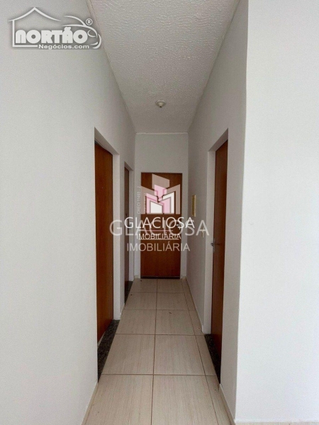 Casa à venda com 3 quartos, 51m² - Foto 5