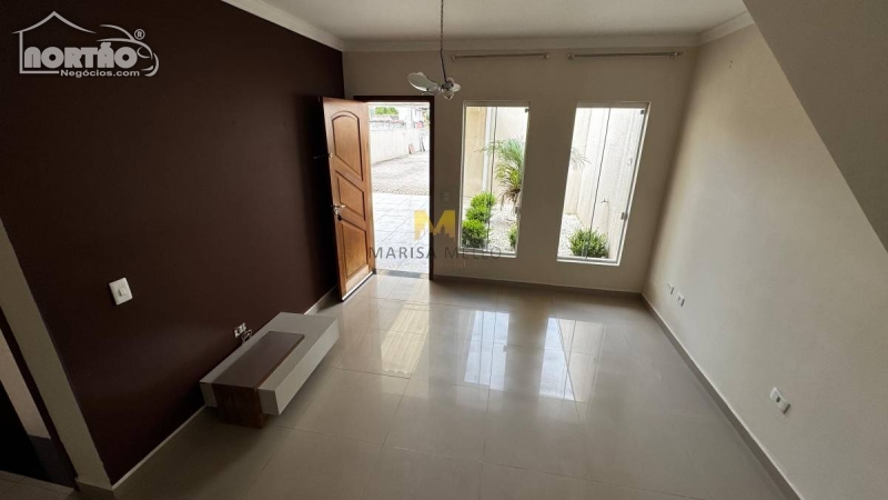 Casa à venda com 4 quartos, 128m² - Foto 10