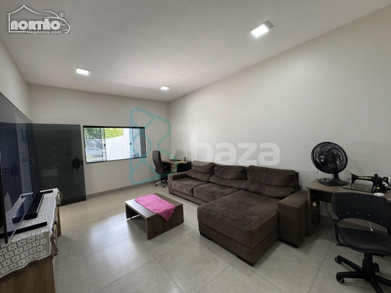 Casa à venda com 5 quartos, 170m² - Foto 9