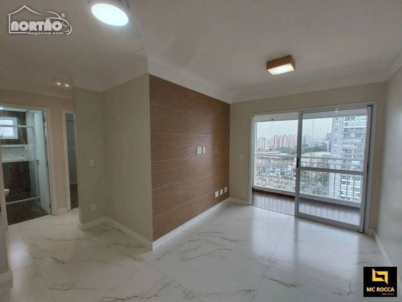 Casa à venda com 3 quartos, 83m² - Foto 3