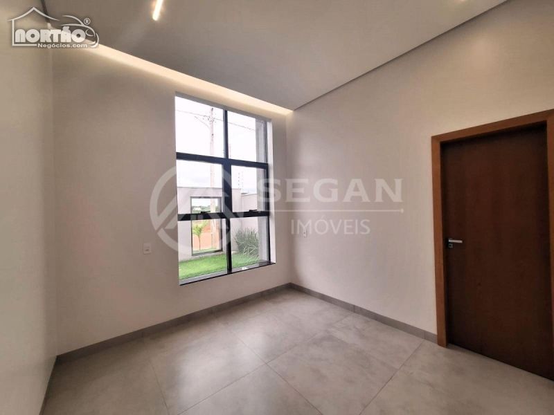 Casa à venda com 3 quartos, 110m² - Foto 5