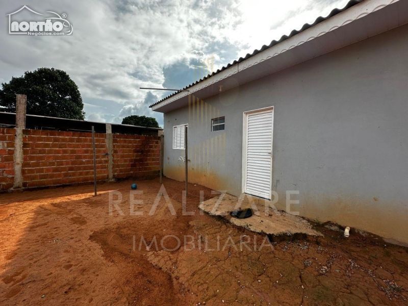 Casa à venda com 2 quartos - Foto 2