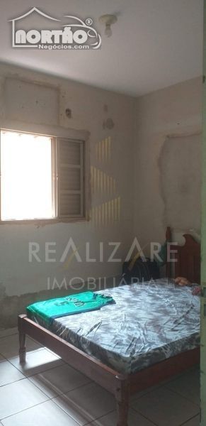 Casa à venda com 4 quartos, 200m² - Foto 9