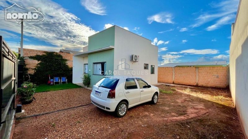 Casa à venda com 3 quartos, 50m² - Foto 3