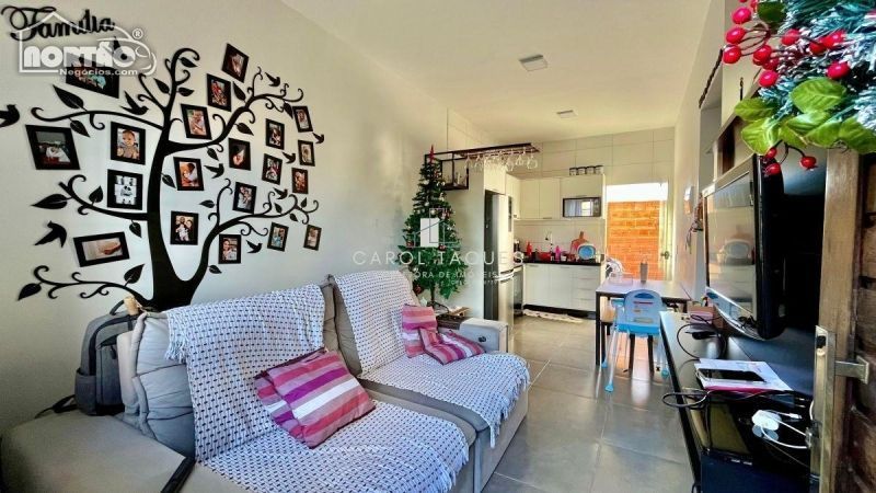 Casa à venda com 3 quartos, 50m² - Foto 5