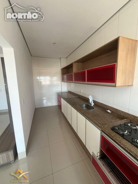 Casa à venda com 3 quartos, 90m² - Foto 4