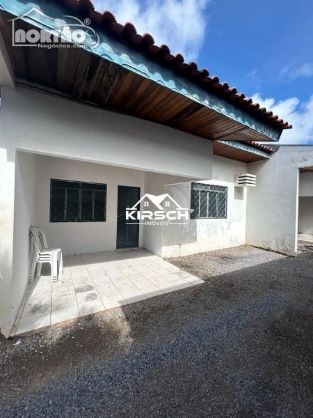 Casa à venda com 3 quartos, 65m² - Foto 1