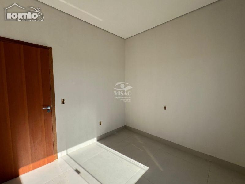 Casa à venda com 2 quartos, 77m² - Foto 8